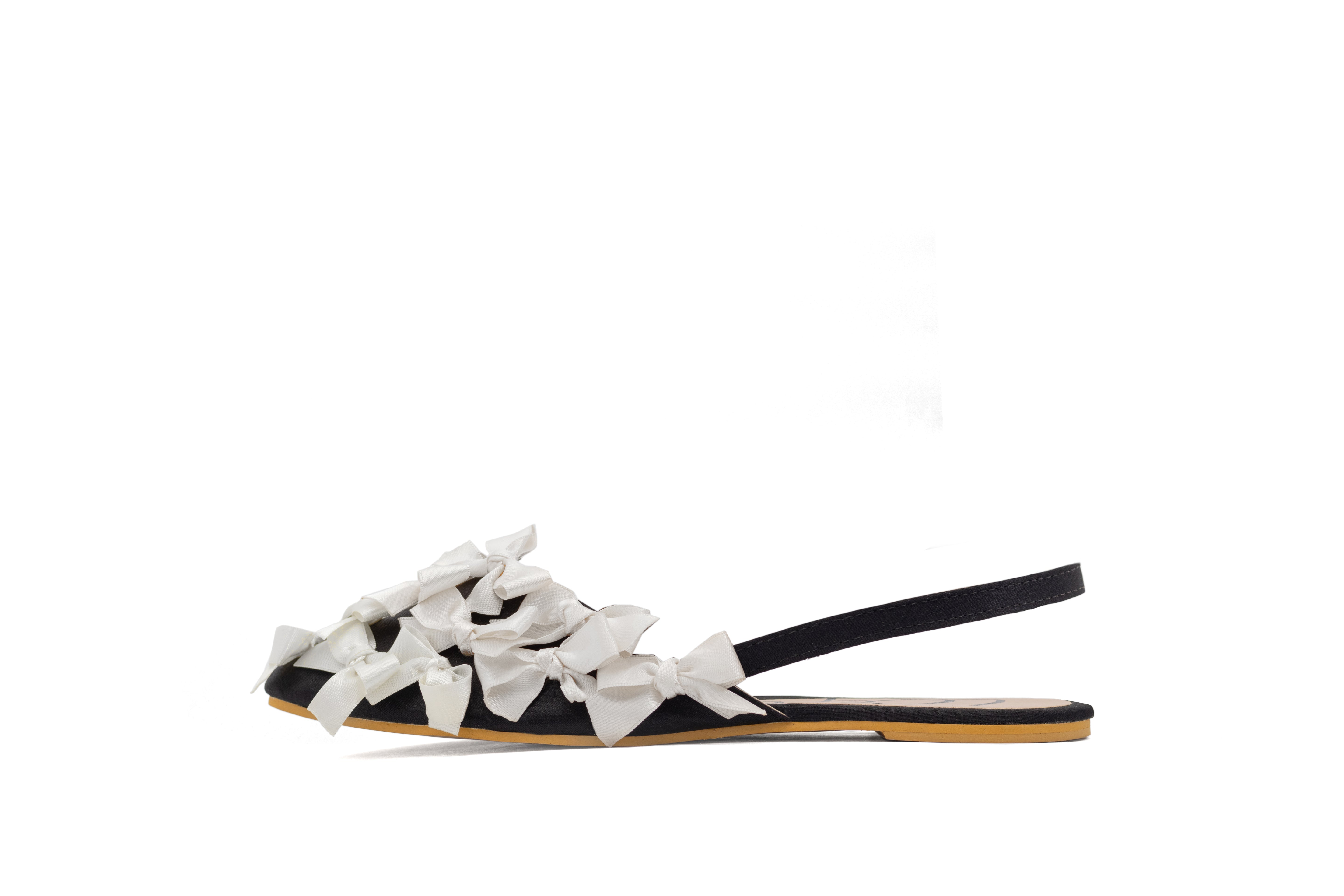 CELÉ MULES YING